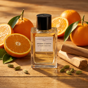 Essential Parfums Orange x Santal – tuoksunäyte, tuoksunuotit koostettuna